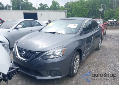 2018 Nissan Sentra S из США, поврежденный, VIN 3N1AB7AP8JY342874